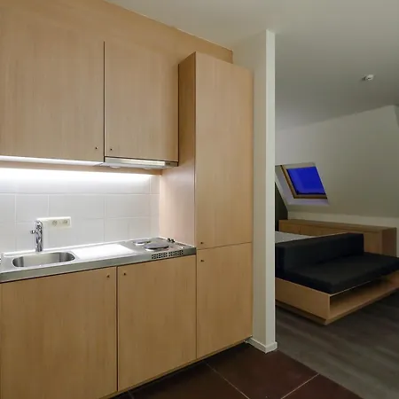 Hotel Corsendonk Apartments 3*