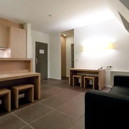 Corsendonk Apartments 3*